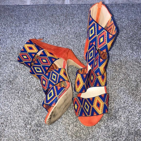 Pattern heels - Picture 2 of 2